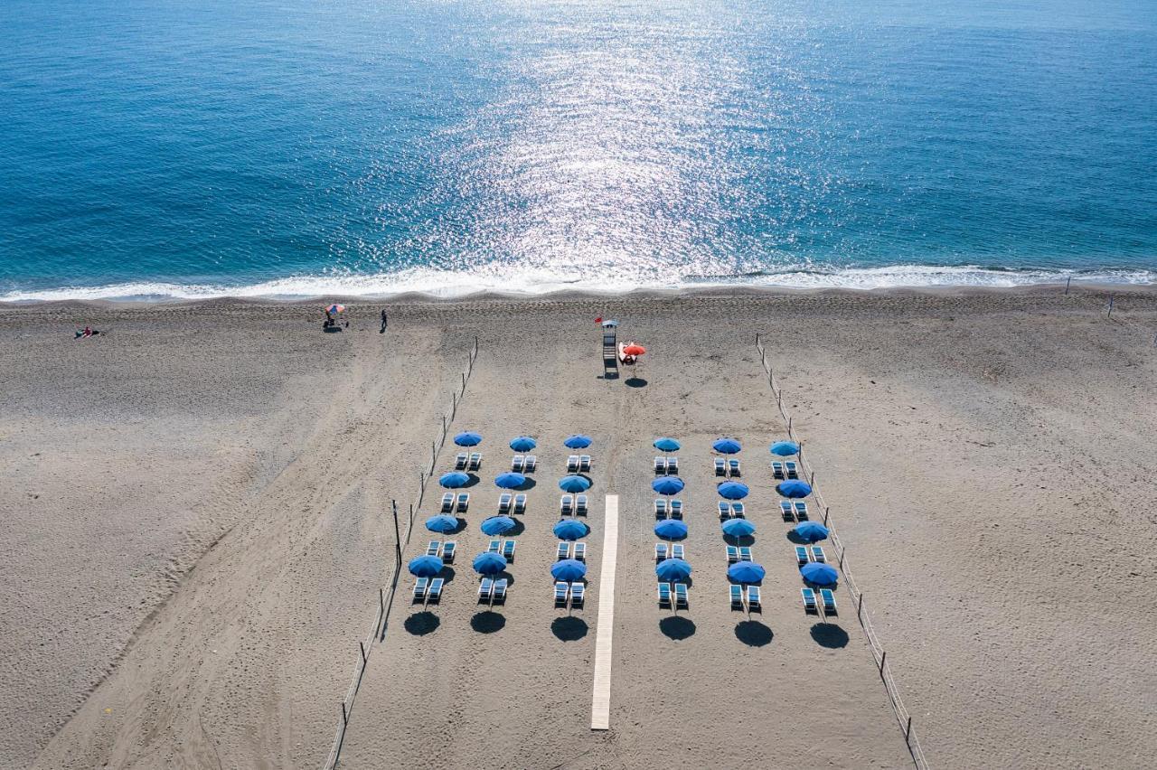 Sant Alphio Garden Hotel & Spa Giardini Naxos Exterior photo